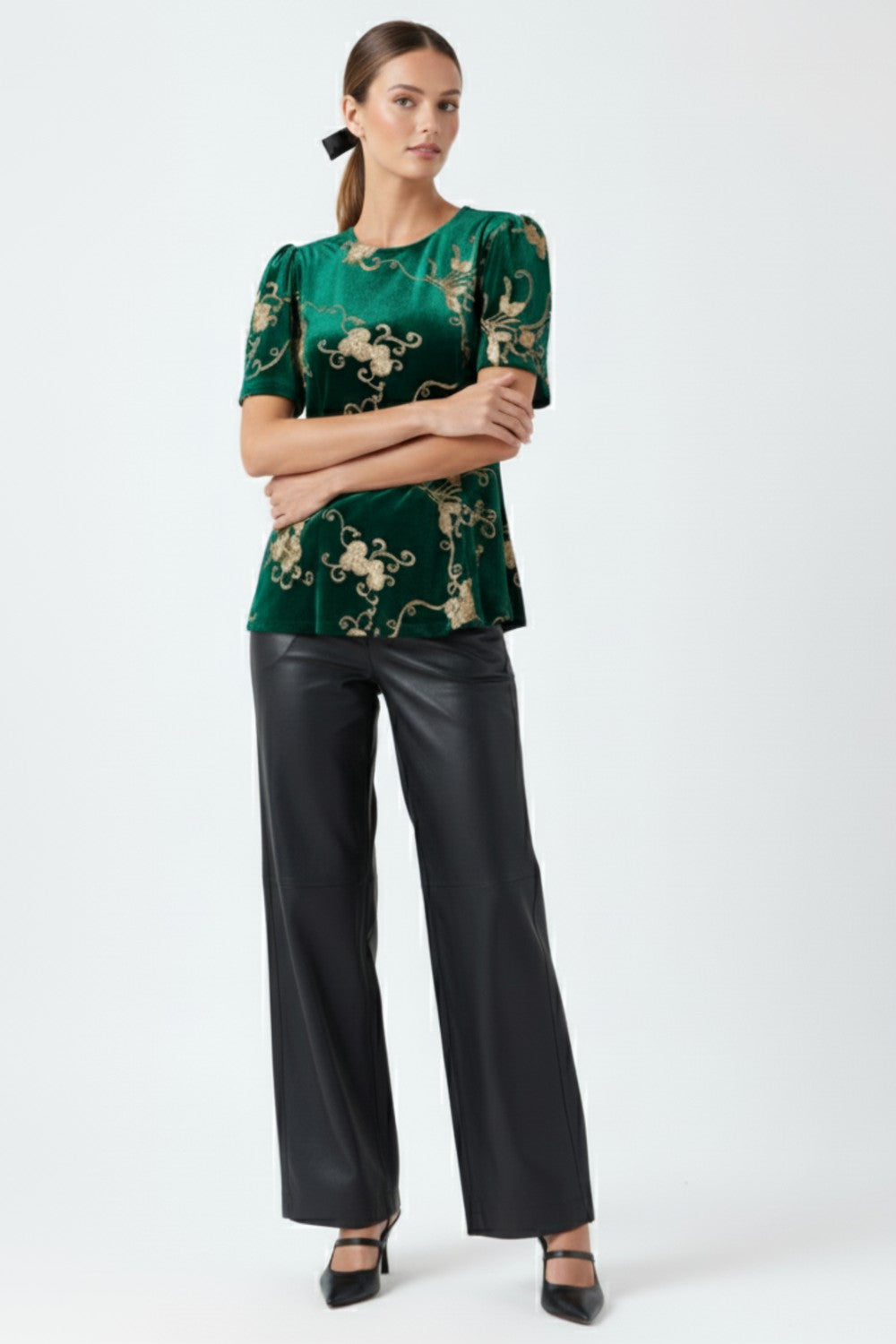 Vera Velvet Emb Top in Green