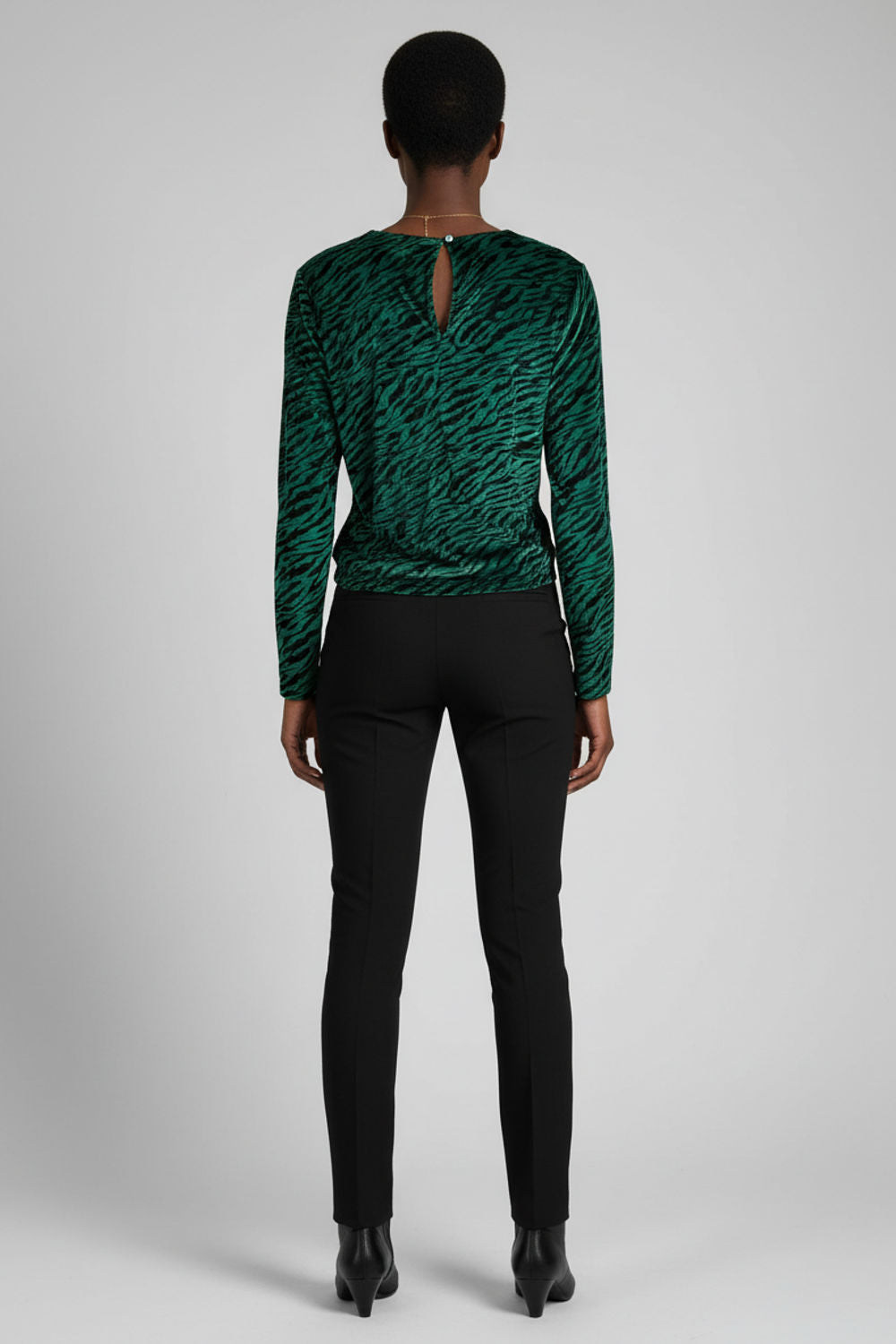 Liv Animal Print Long Sleeve Top in Green