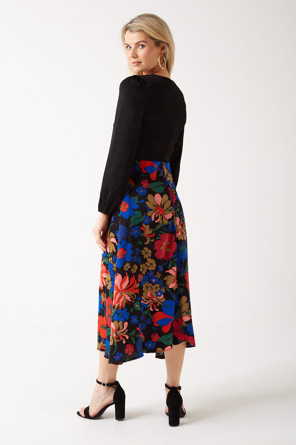 Mandy Floral Print Midi Dress in Black