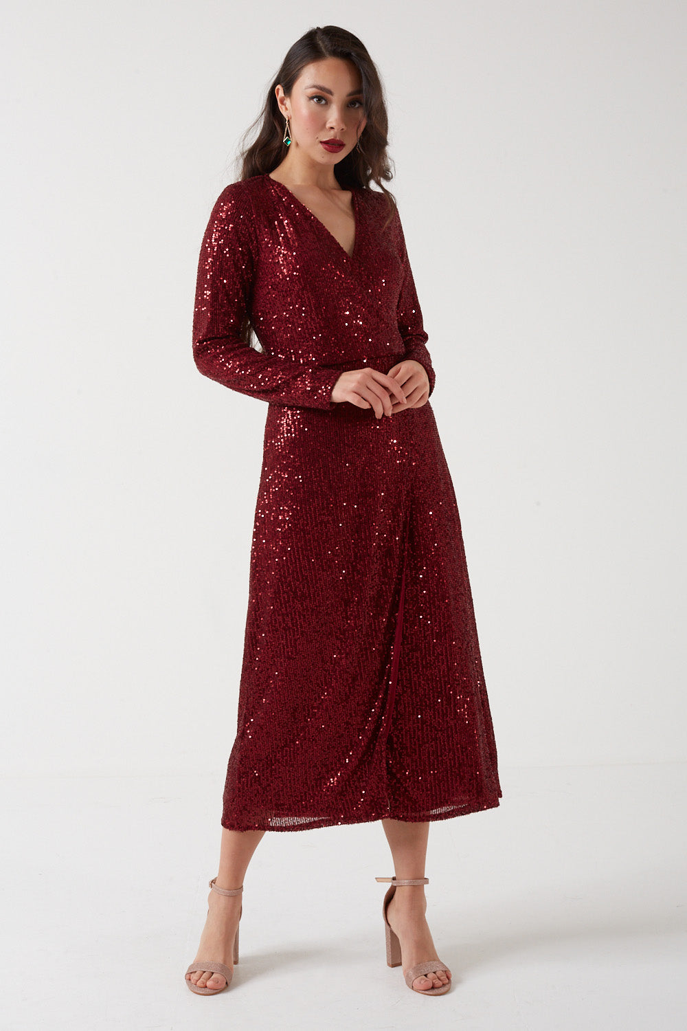 Mianna Long Sleeve Sequin Midi Dress in Wine