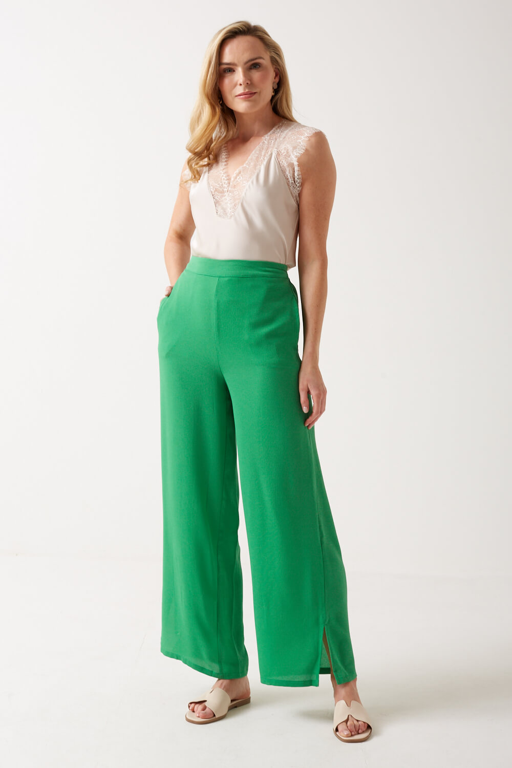 Nova Wide Leg Trousers in Green