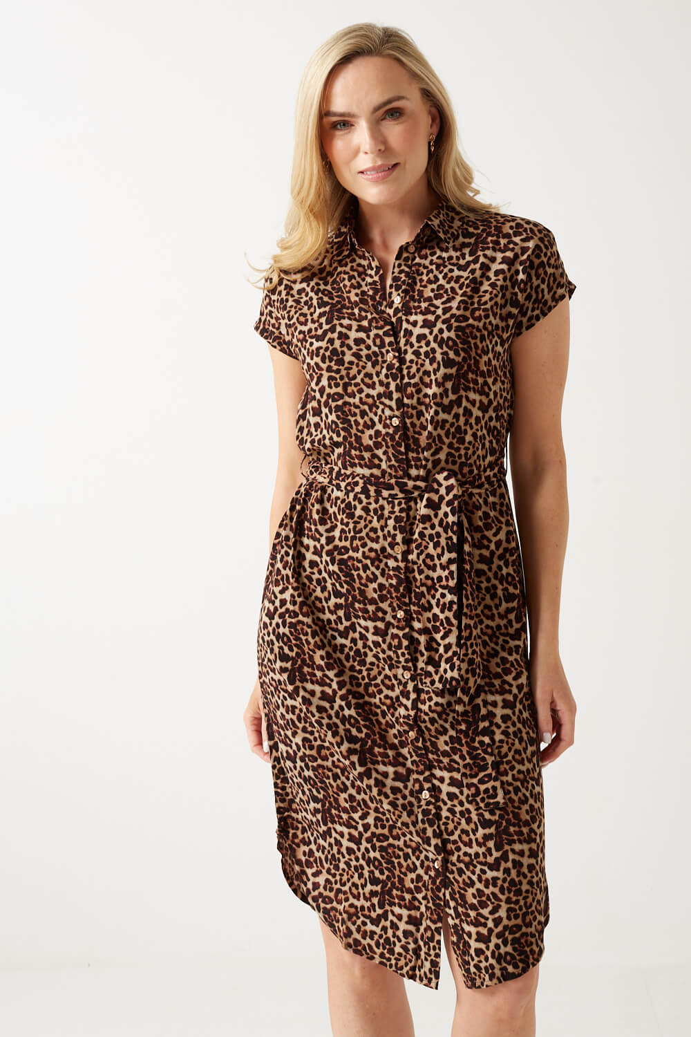 Nya Shirt Dress in Leopard Print