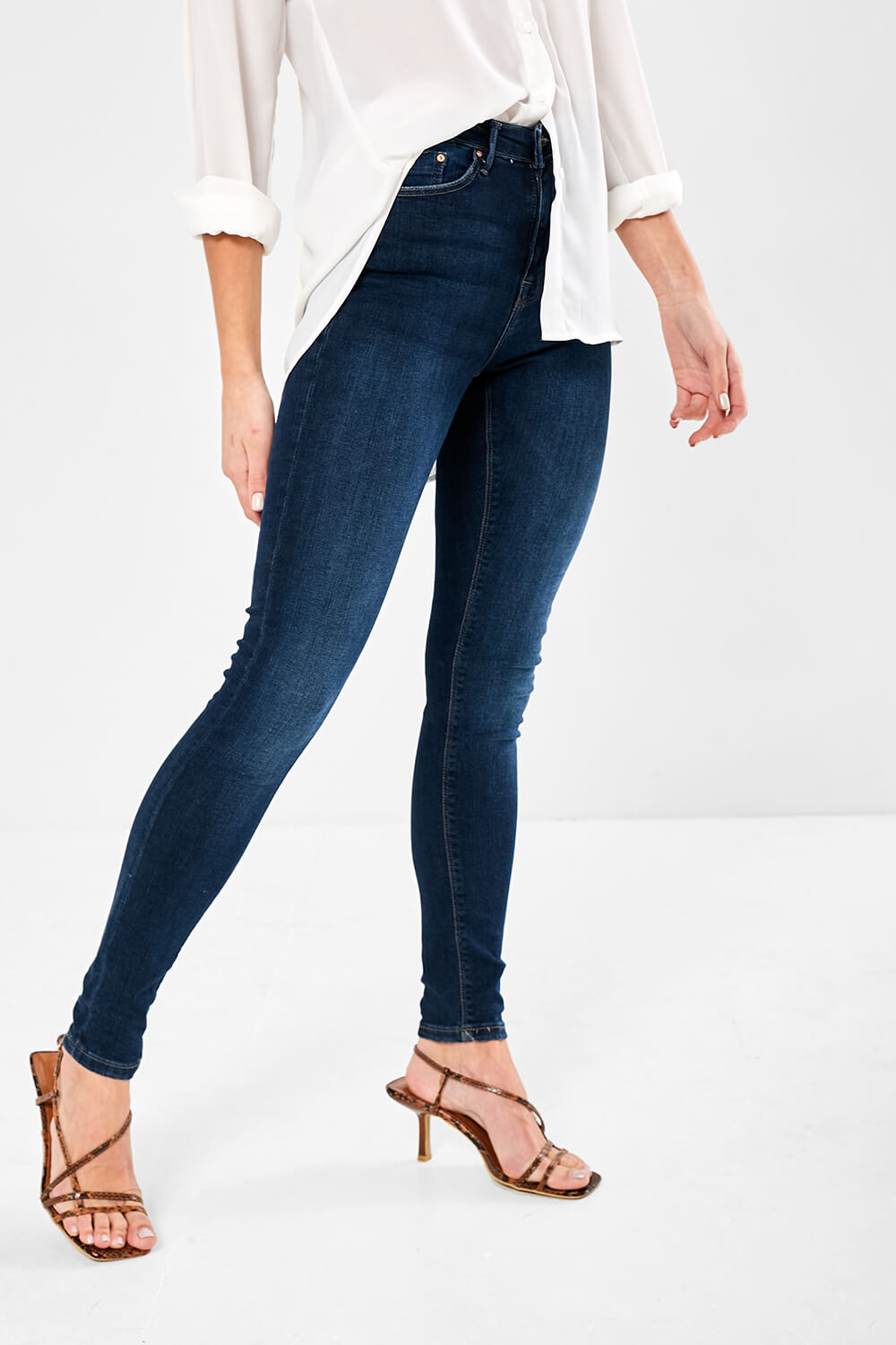 Paola High Rise Skinny Jeans