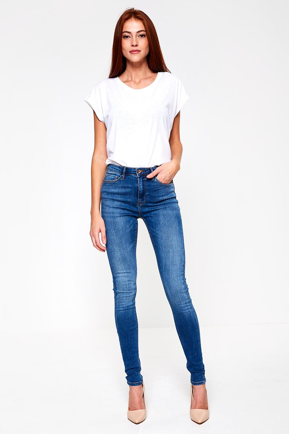 Paola High Waist Skinnies in Mid Wash