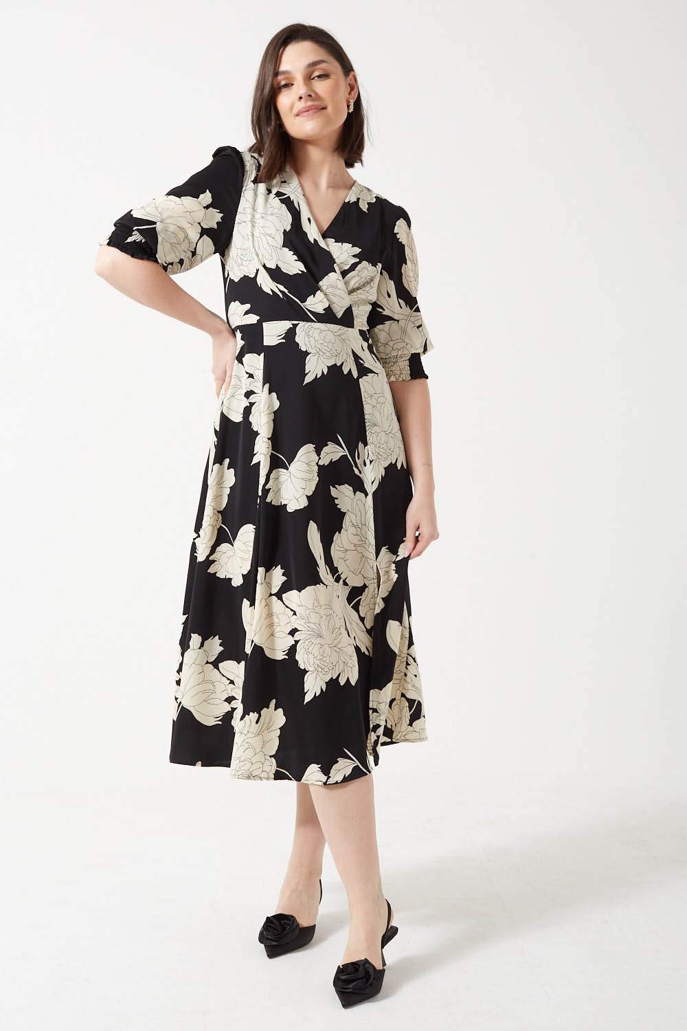 Jayna Floral Print Midi Dress in Black