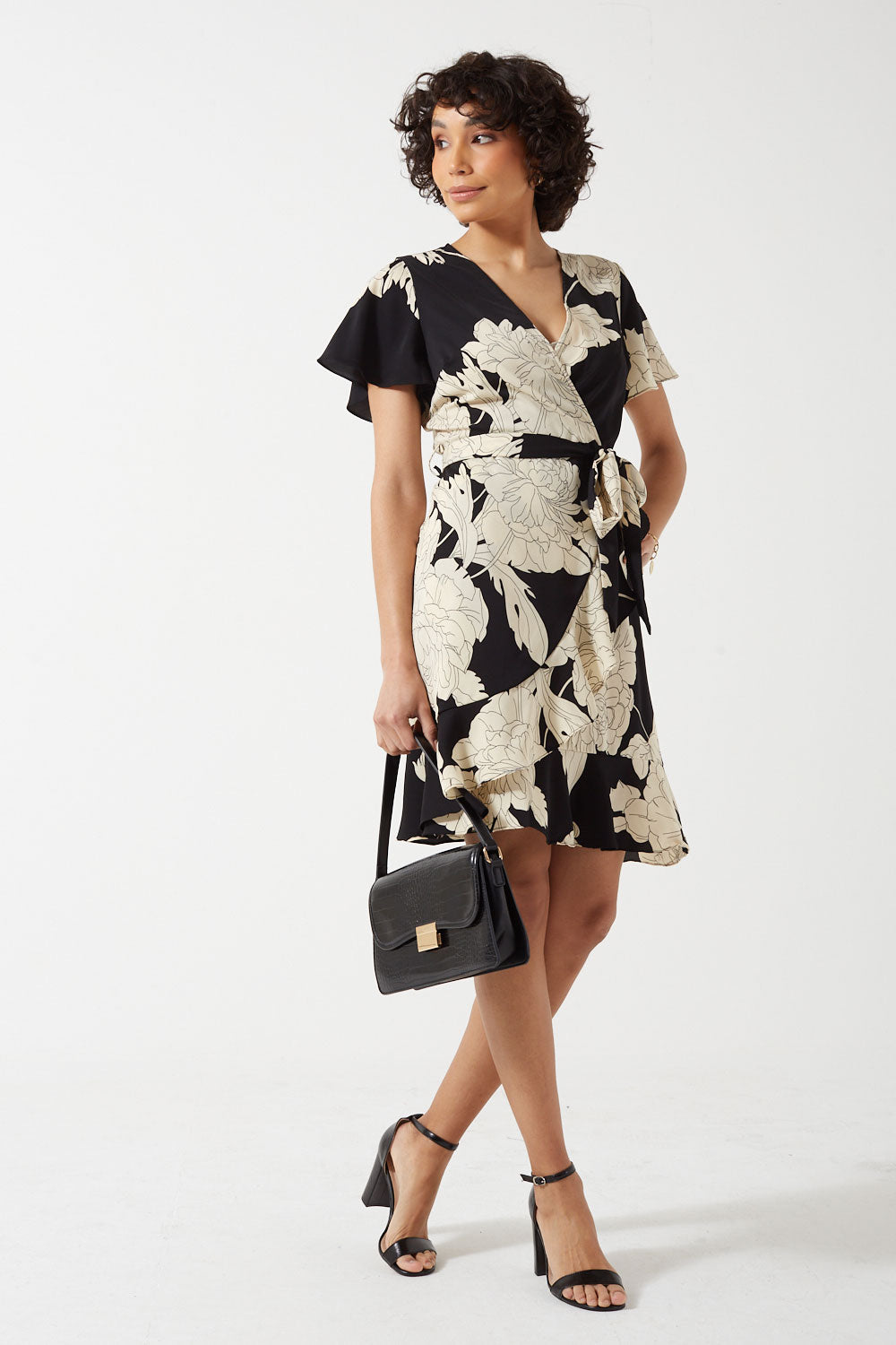Keyla Floral Belted Short Dress in Black