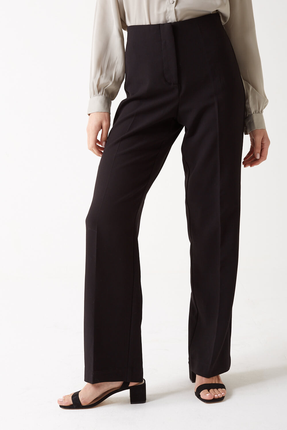 Sandy High Rise Straight Leg Trousers in Black