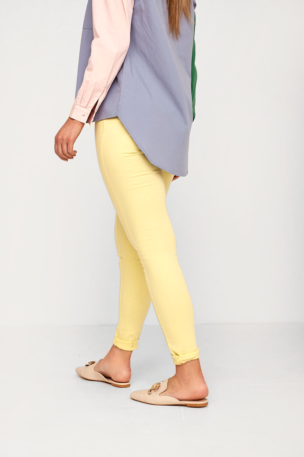 Seven Mid Rise Shape up Jeans in Yellow