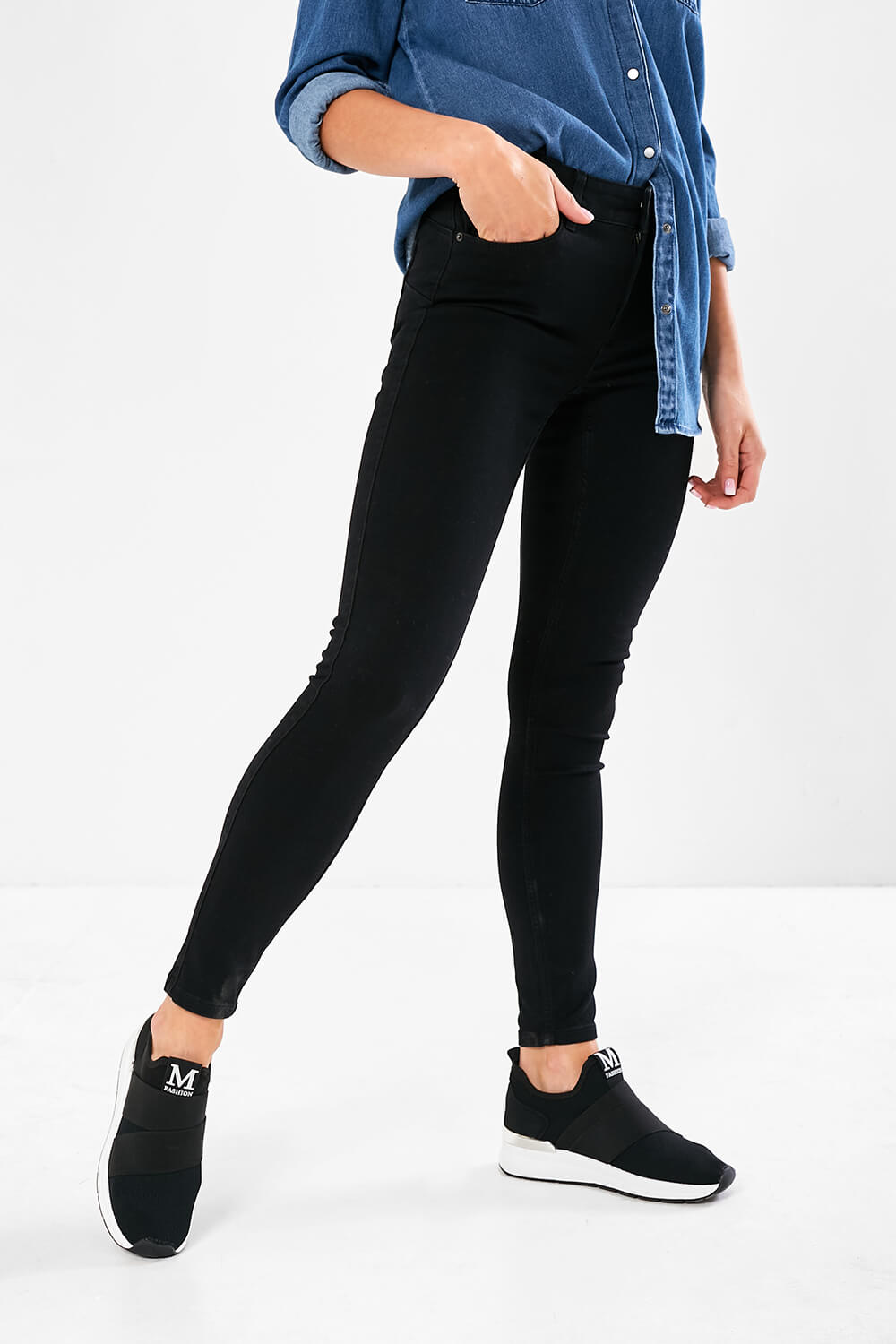 Seven Shape Up Jeans in Black