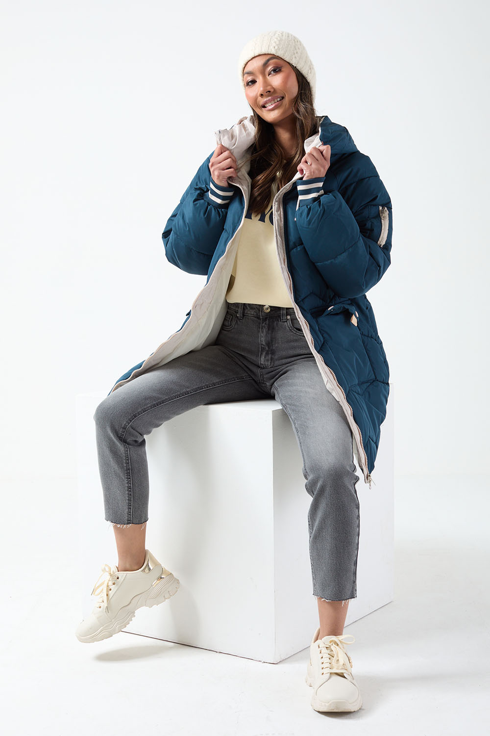 Eve Padded Contrast Jacket in Teal