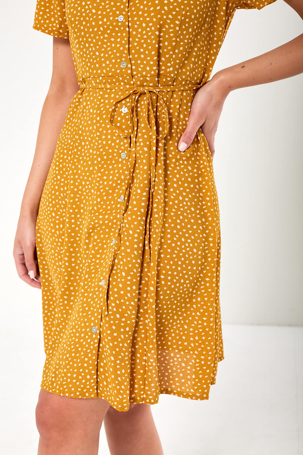 Sonja Printed Short Dress in Mustard