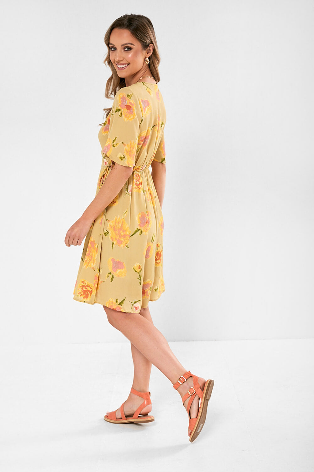 Tianna Floral Print Wrap Dress in Light Mustard
