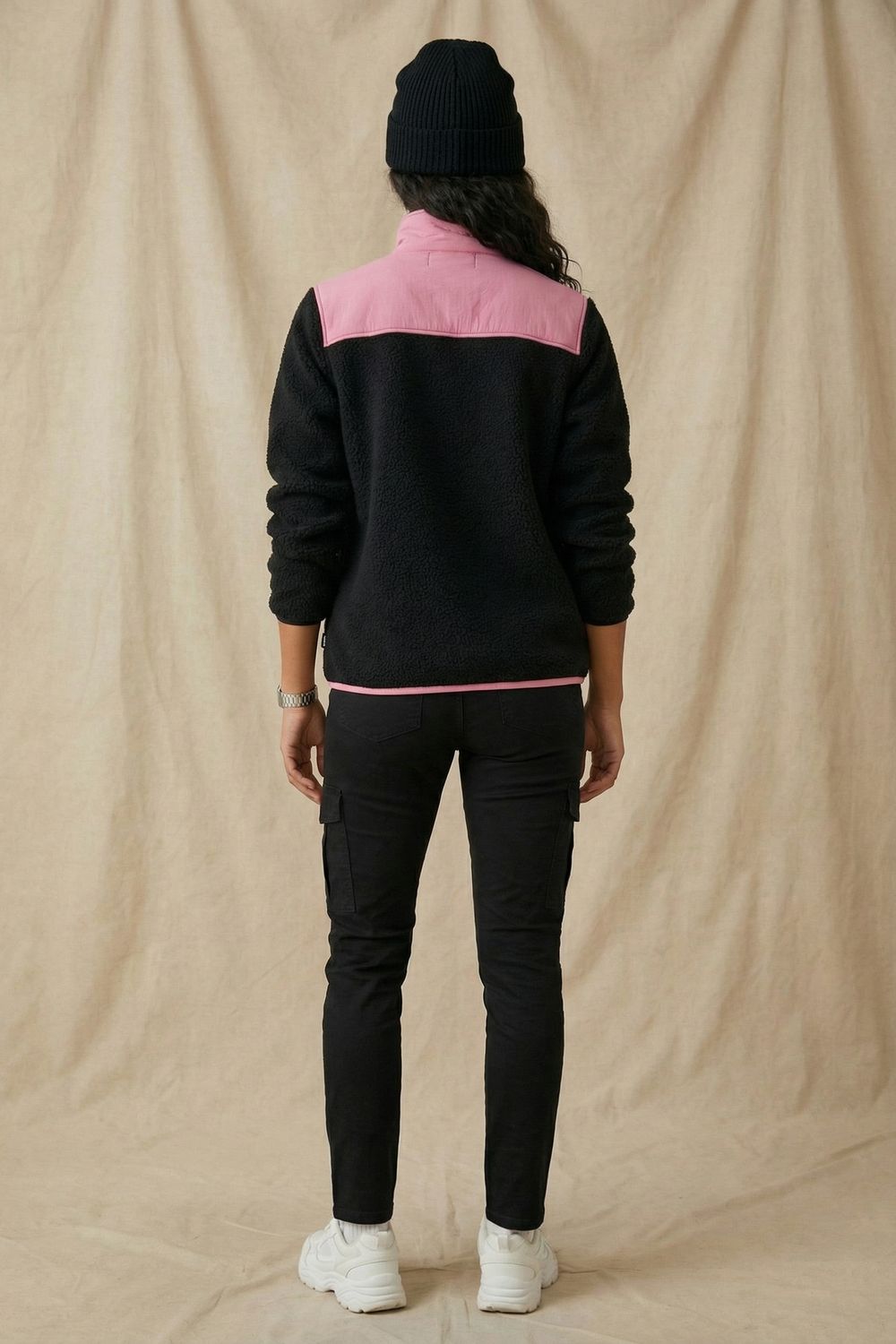 The AeroTherm Fleece in Pink Black