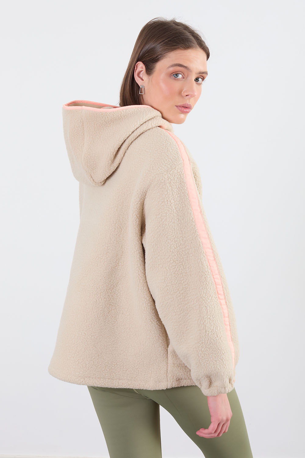 Cailyn Hooded Fleece In Stone