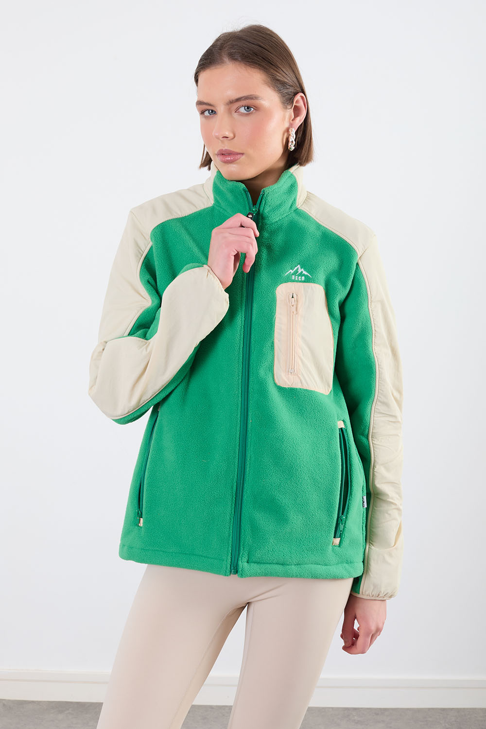 The Echo Fleece in Green