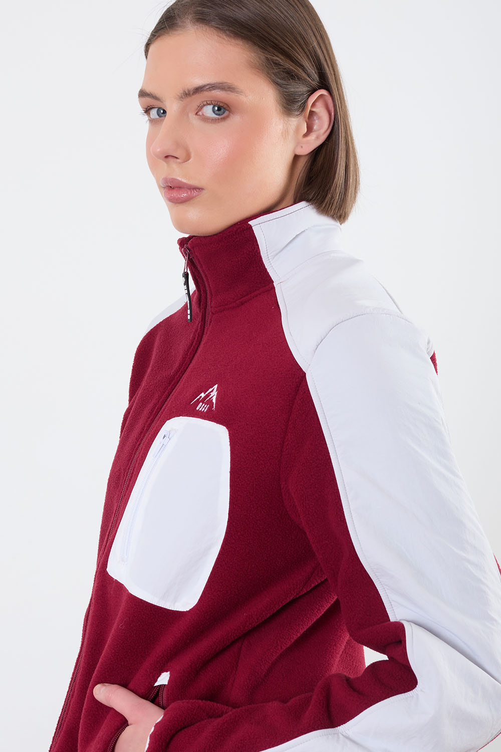 Isabella Panelled Fleece In Wine