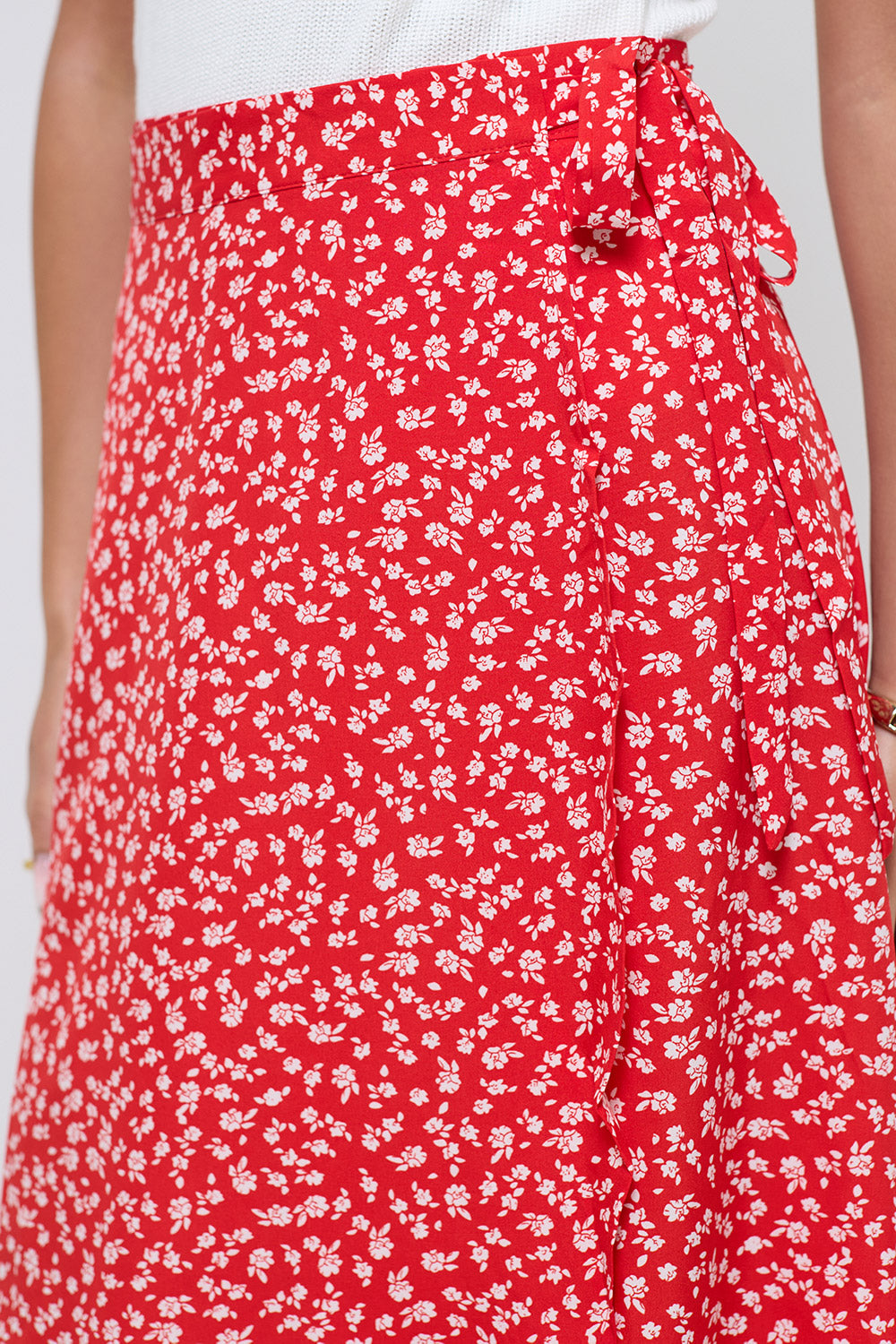 Eliza Floral Printed Maxi Skirt in Red
