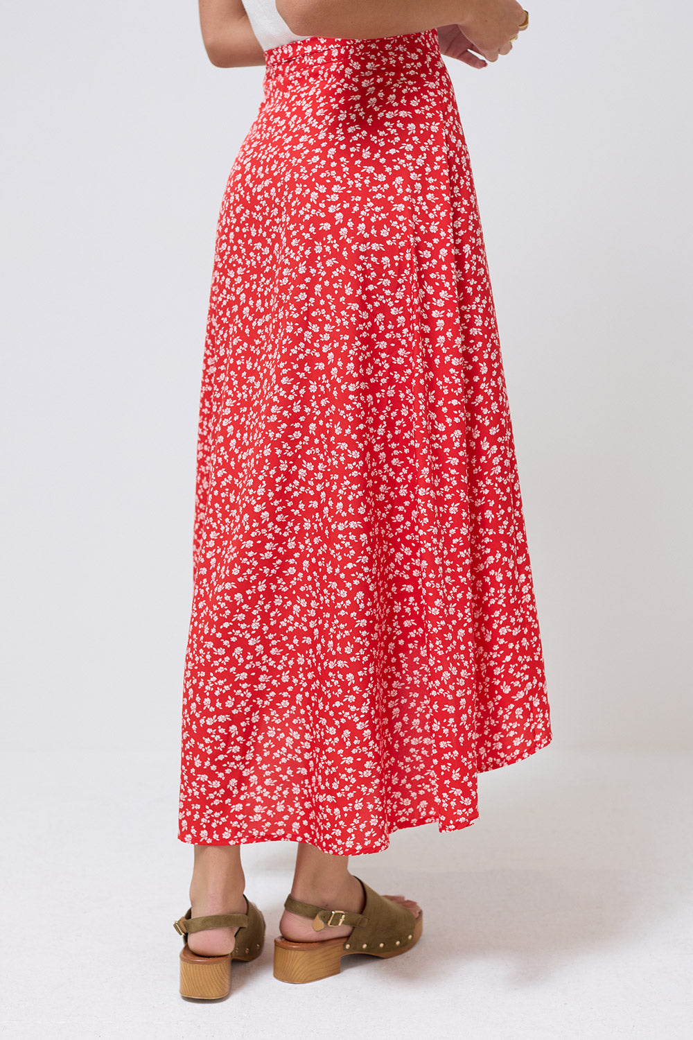 Eliza Floral Printed Maxi Skirt in Red