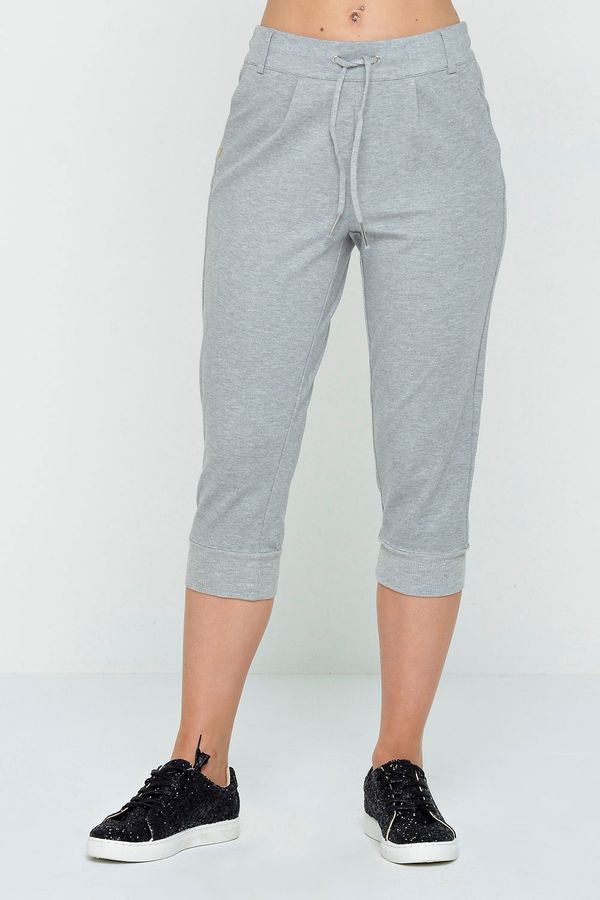 Only Poptrash Short Sweatpants in Light Grey
