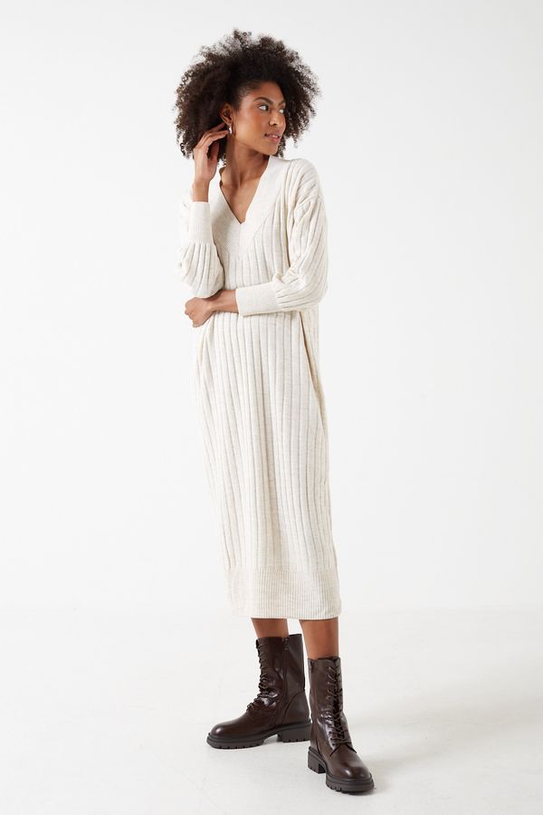 Only New Tessa L/S Midi V Dress Knit in Beige | iCLOTHING - iCLOTHING