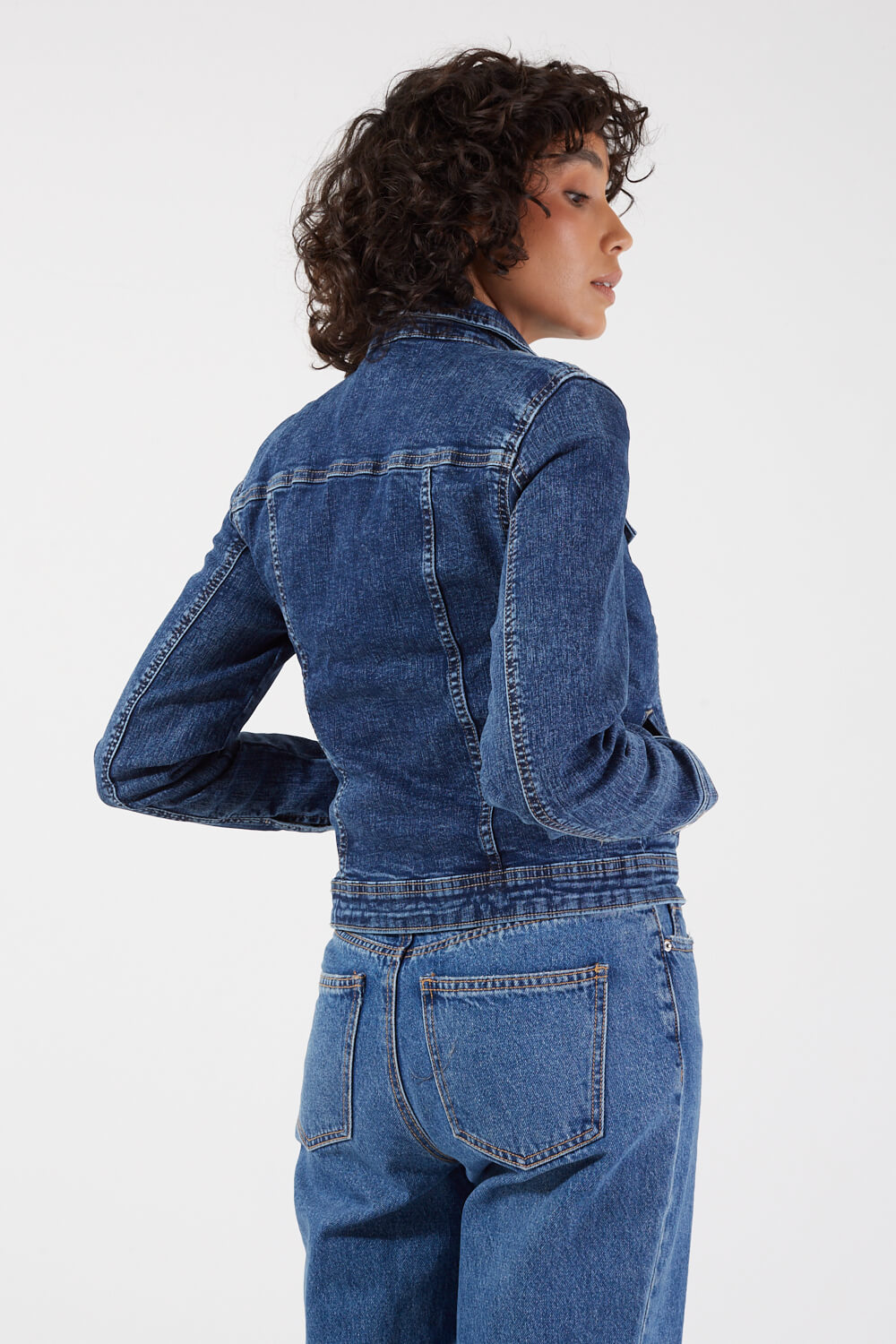 https://www.iclothing.com/media/catalog/product/1/5/15170682-medium-blue-denim-57.jpg