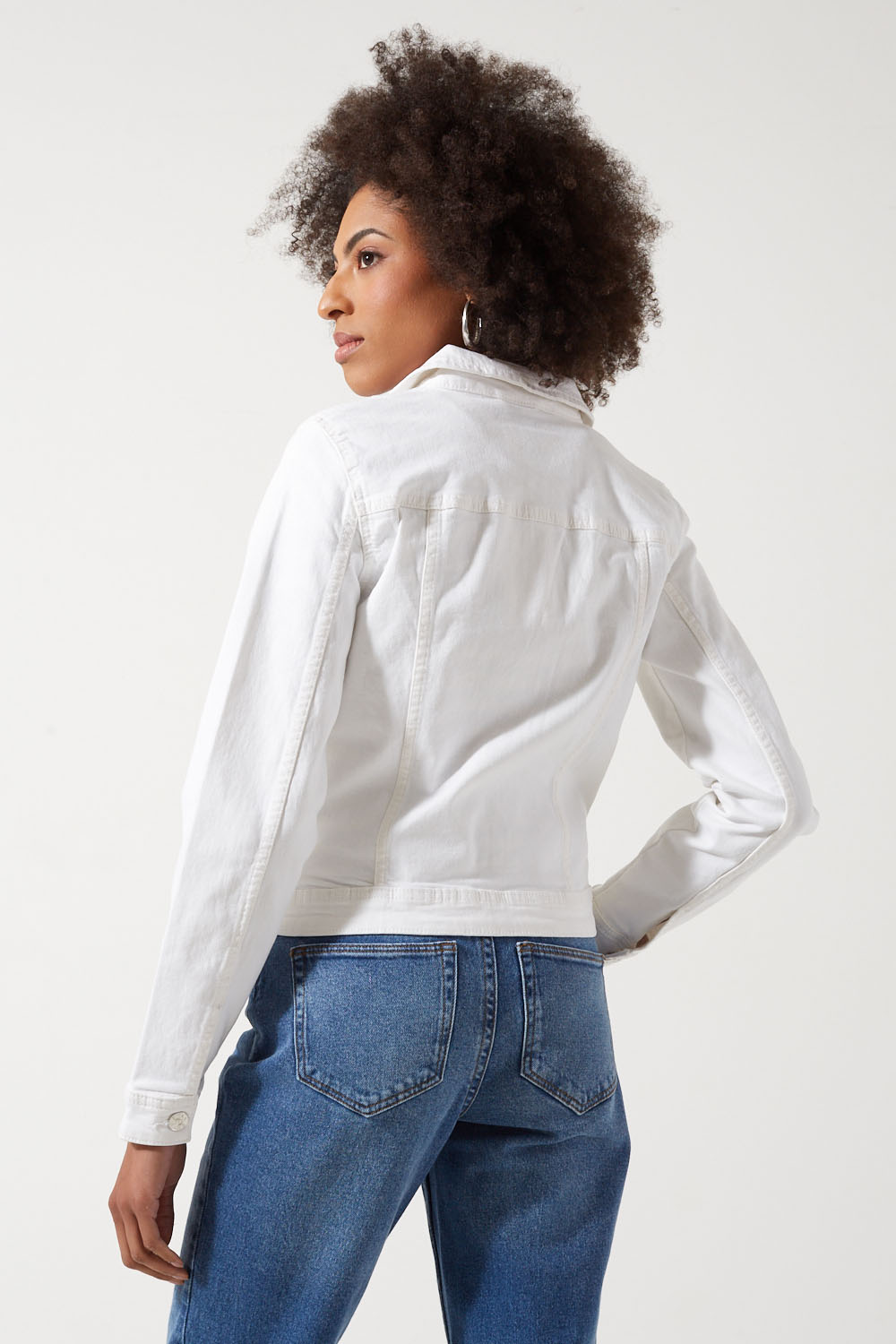 https://www.iclothing.com/media/catalog/product/1/5/15177238-white-106.jpg