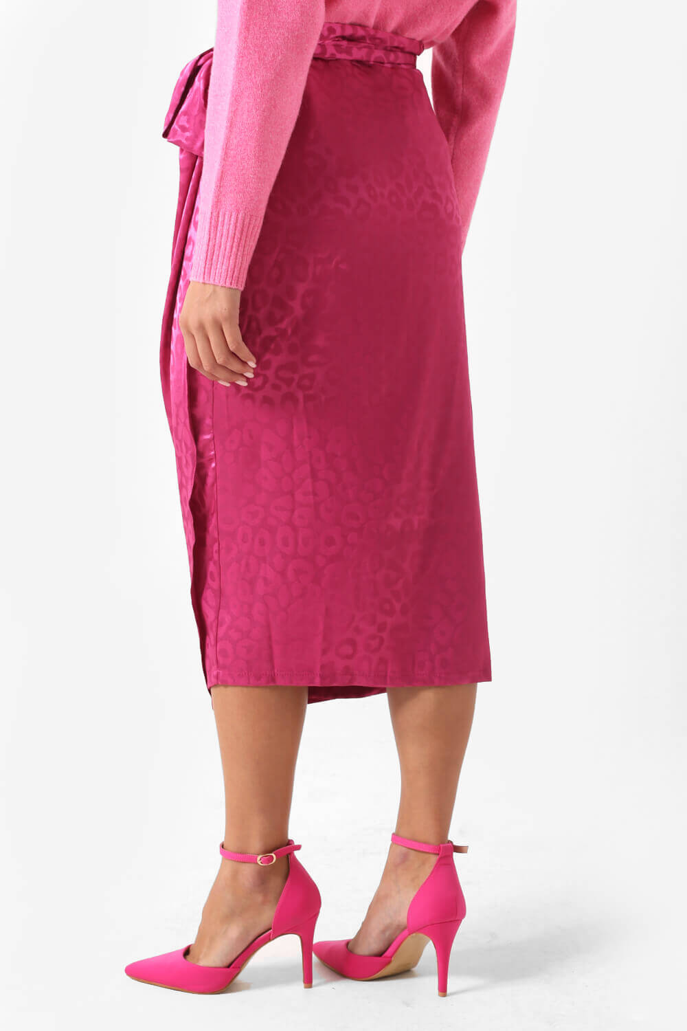 https://www.iclothing.com/media/catalog/product/2/2/2219-magenta-2751.jpg
