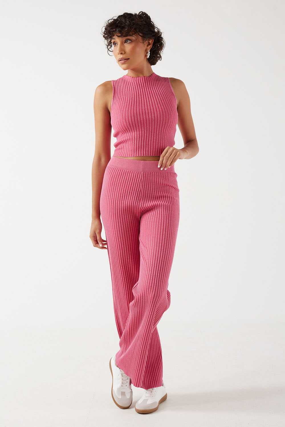 https://www.iclothing.com/media/catalog/product/2/5/2597-pink-147.jpg