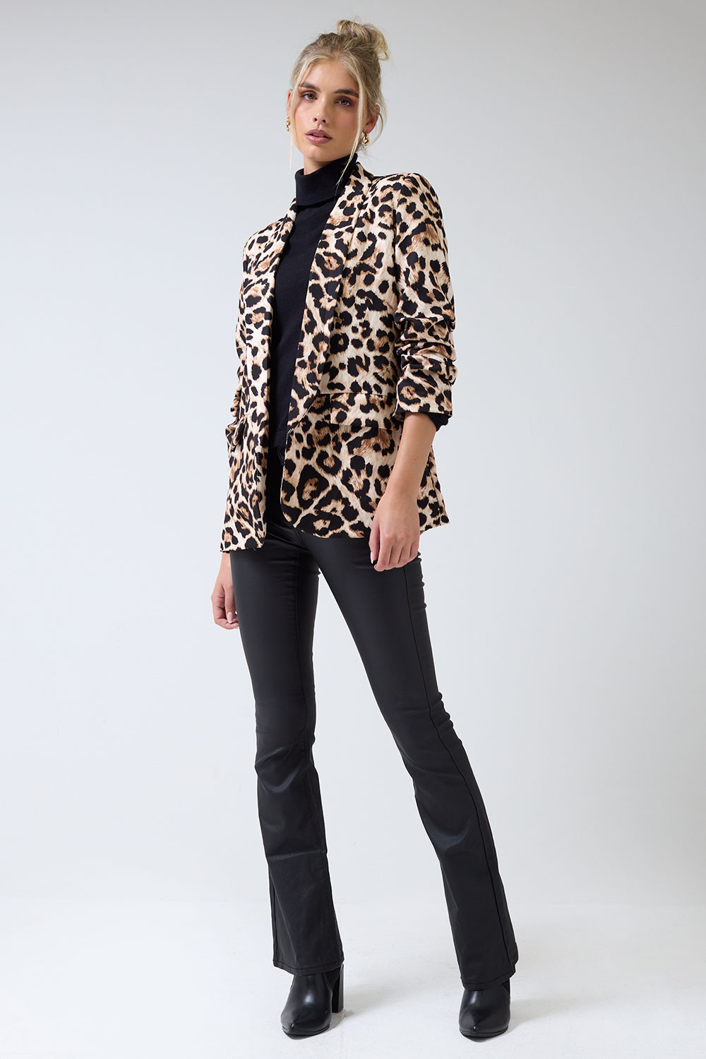 https://www.iclothing.com/media/catalog/product/6/0/6078-1-leopard-beige-1747.jpg
