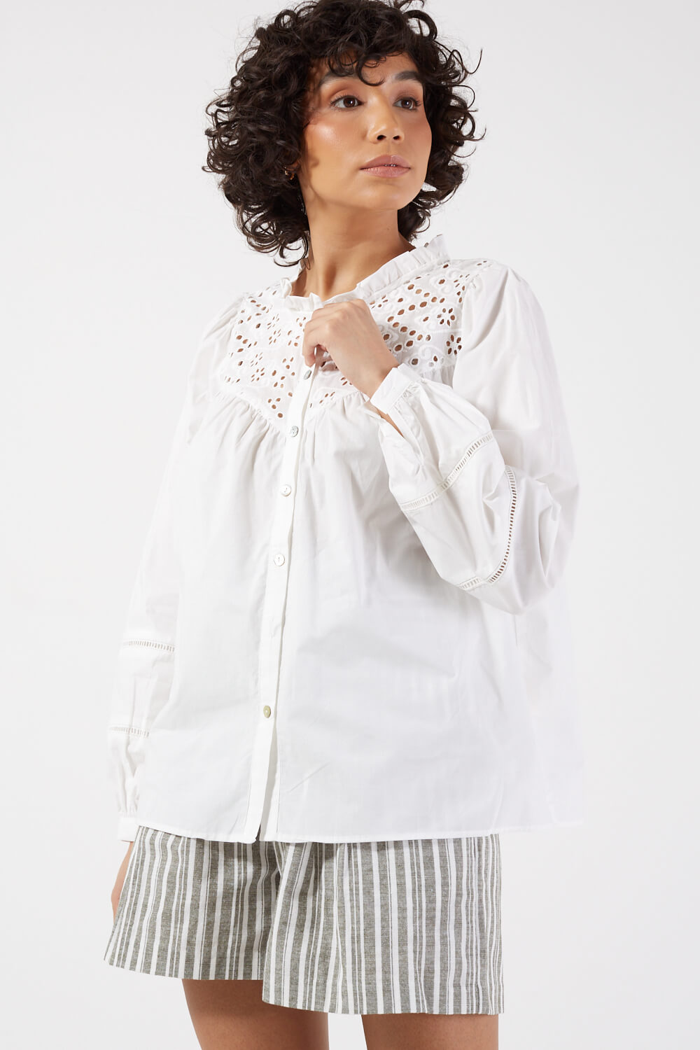 https://www.iclothing.com/media/catalog/product/7/0/70505-cream-128.jpg