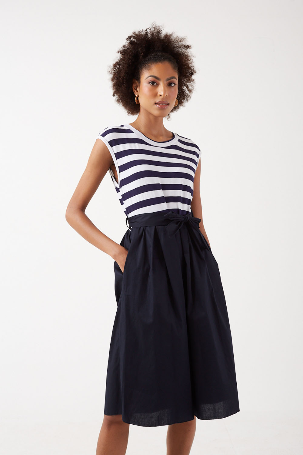 https://www.iclothing.com/media/catalog/product/a/1/a1890-navy-3.jpg