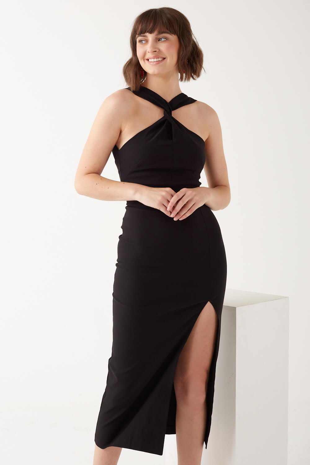 https://www.iclothing.com/media/catalog/product/a/i/aida_cross_neck_side_split_midaxi_dress_in_black-4.jpg