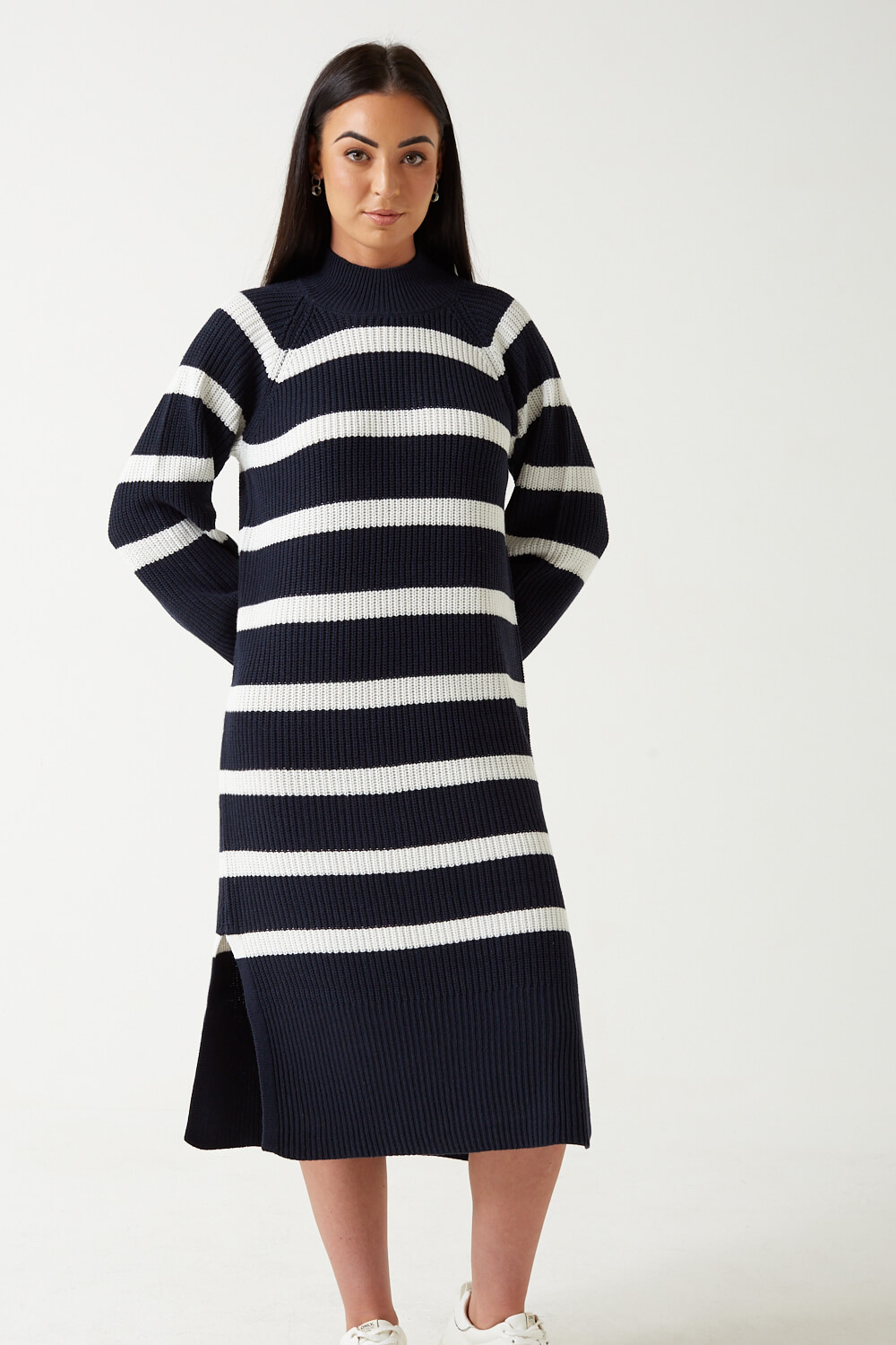 https://www.iclothing.com/media/catalog/product/b/a/baia_stripe_knit_long_jumper_dress_in_navy-5.jpg