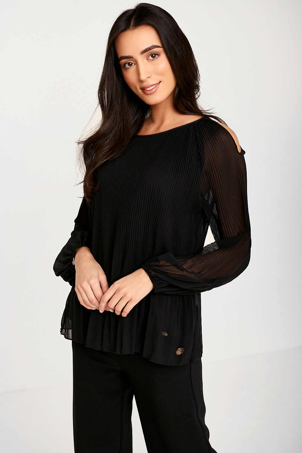 https://www.iclothing.com/media/catalog/product/b/e/bella_long_sleeve_pleated_mesh_top_in_black-1.jpg