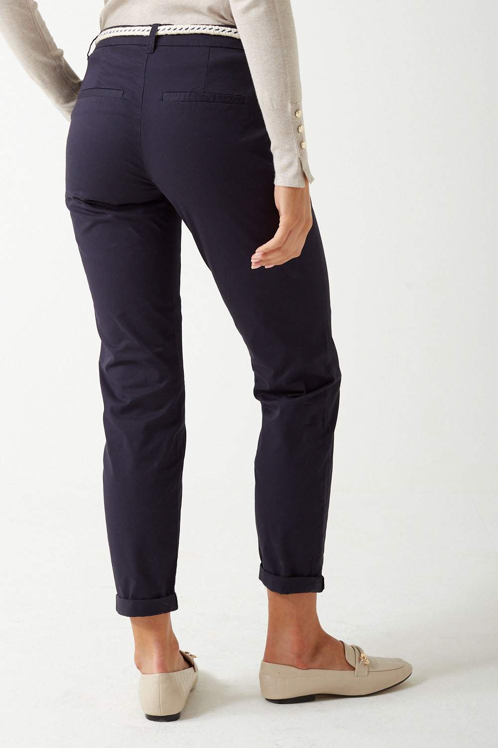 https://www.iclothing.com/media/catalog/product/b/i/biana_chino_trousers_in_navy-1.jpg