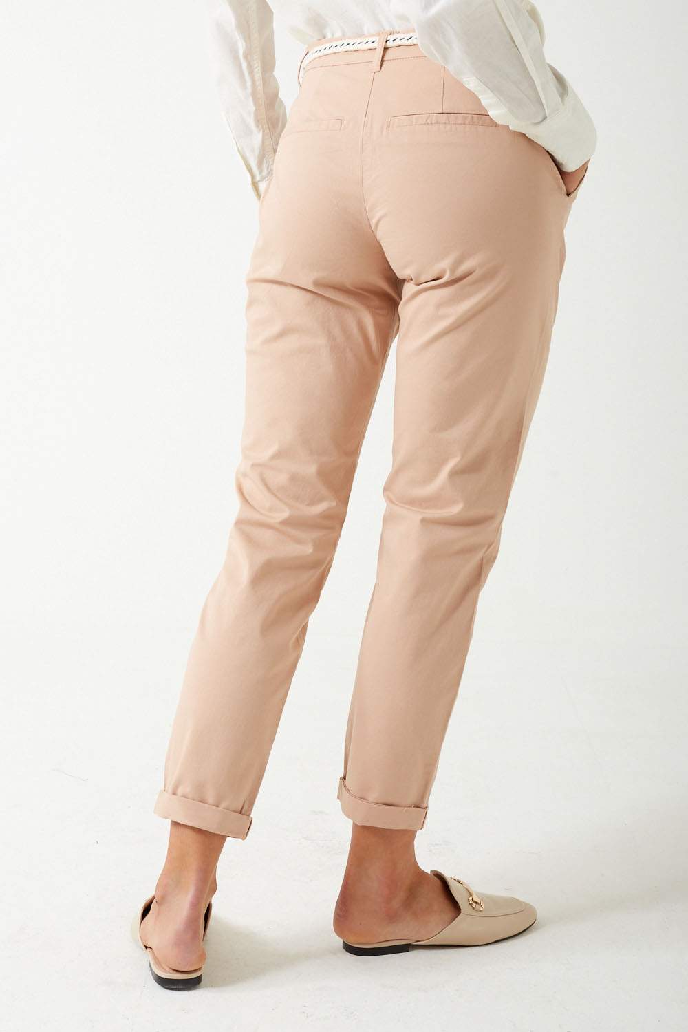 https://www.iclothing.com/media/catalog/product/b/i/biana_chino_trousers_in_tan-2.jpg