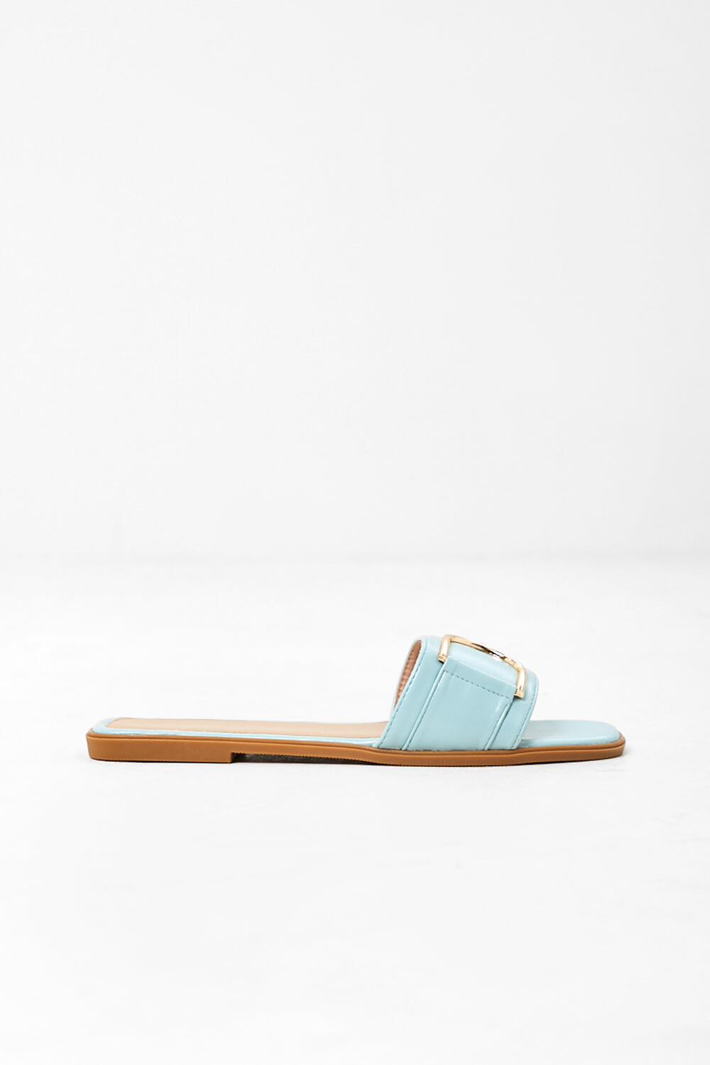 https://www.iclothing.com/media/catalog/product/b/u/buckle_slider_sandals_in_blue-1.jpg