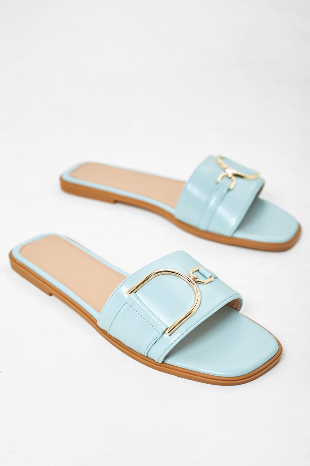 https://www.iclothing.com/media/catalog/product/b/u/buckle_slider_sandals_in_blue-2.jpg