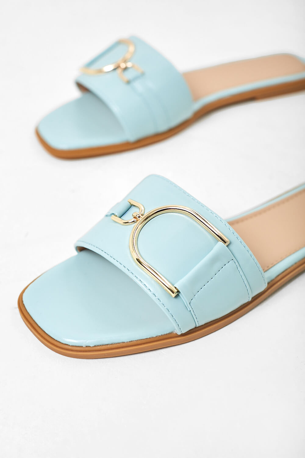 https://www.iclothing.com/media/catalog/product/b/u/buckle_slider_sandals_in_blue-3.jpg