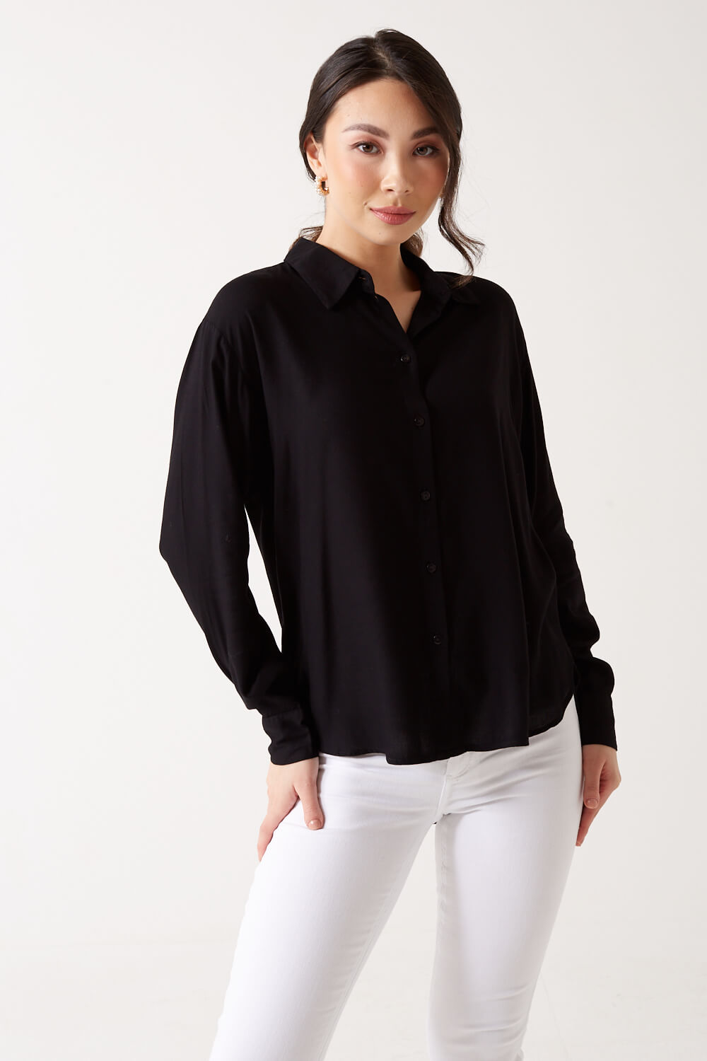 https://www.iclothing.com/media/catalog/product/b/u/bumpy_long_sleeve_shirt_in_black-4.jpg
