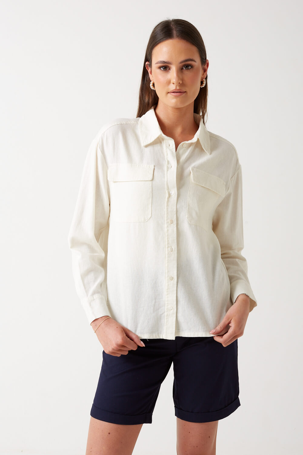 https://www.iclothing.com/media/catalog/product/c/a/caro_linen_shirt_in_white-1.jpg