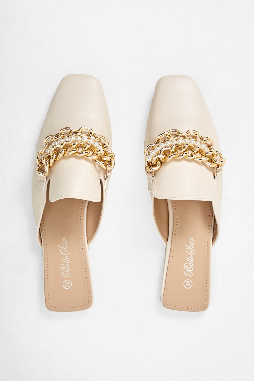 https://www.iclothing.com/media/catalog/product/c/h/chain_and_pearl_mule_loafers_in_cream-4.jpg