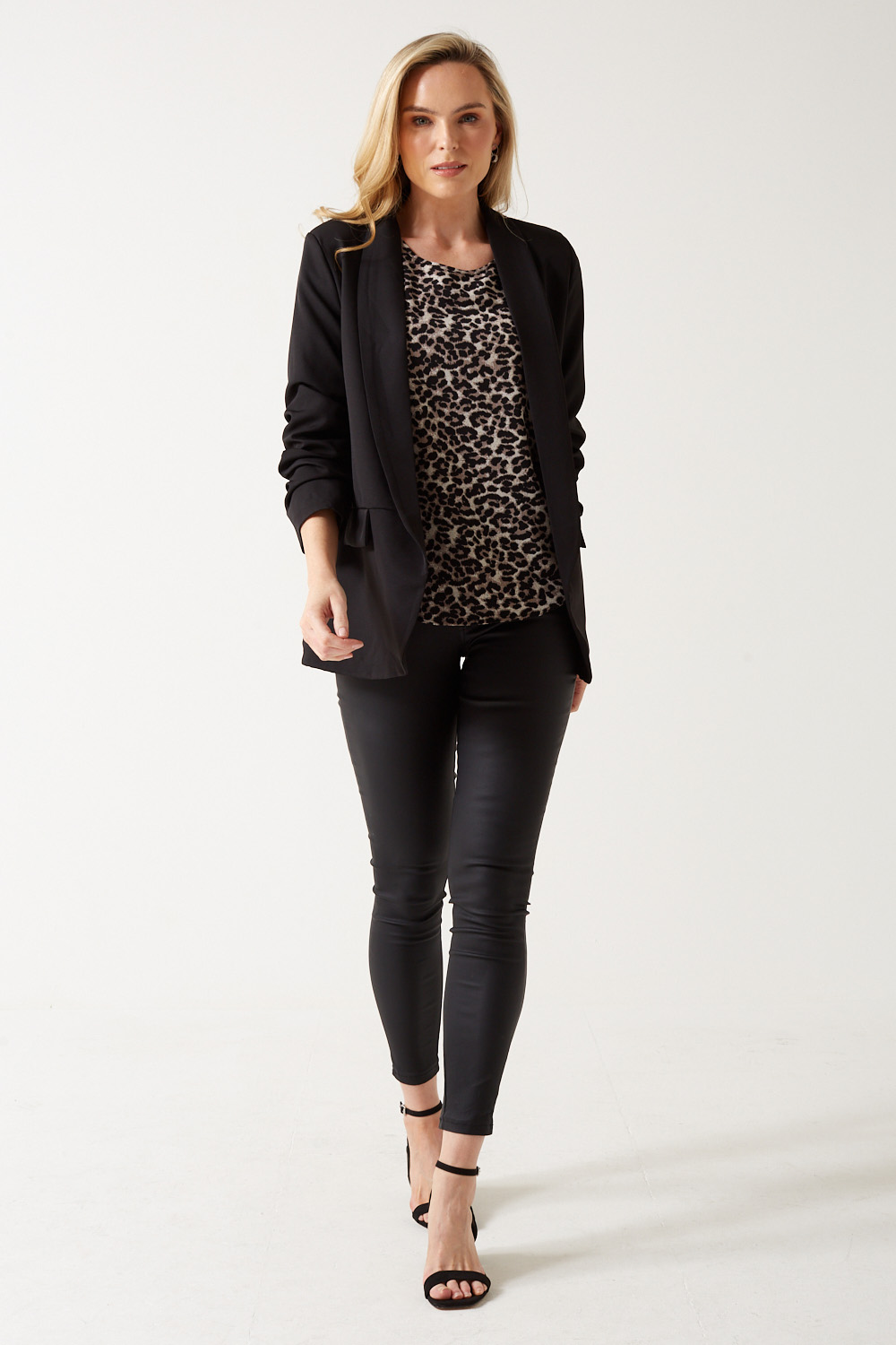 https://www.iclothing.com/media/catalog/product/c/h/chantel_ruched_sleeve_blazer_in_black-1.jpg
