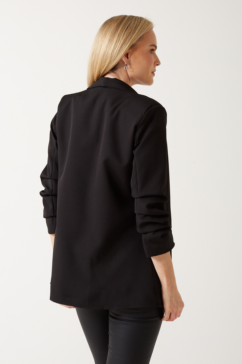 https://www.iclothing.com/media/catalog/product/c/h/chantel_ruched_sleeve_blazer_in_black-2.jpg