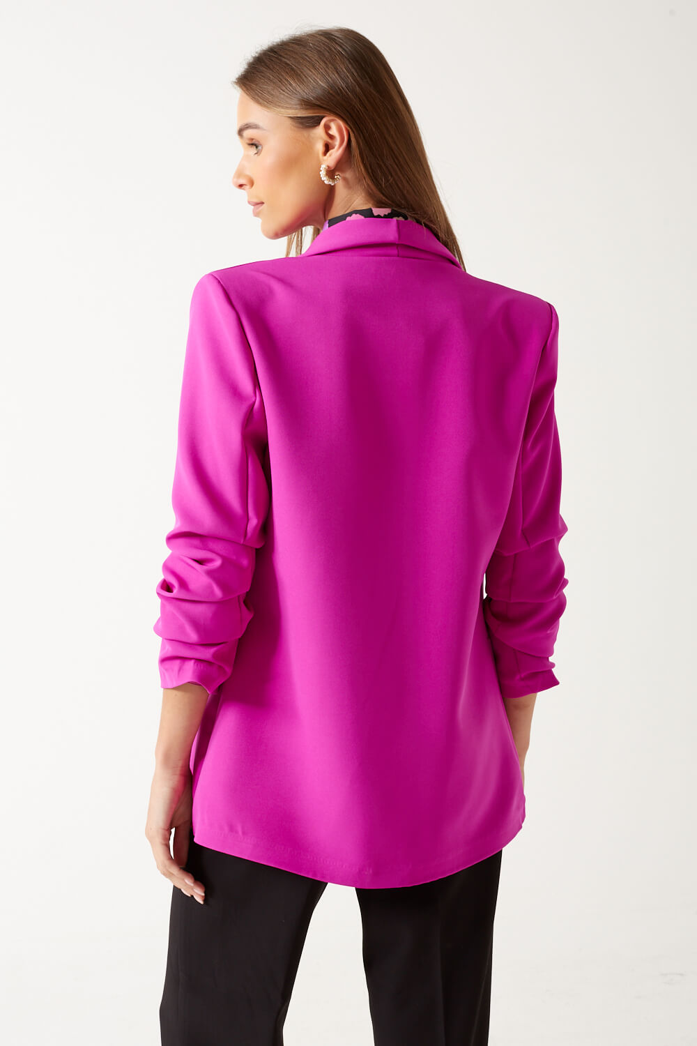 https://www.iclothing.com/media/catalog/product/c/h/chantel_ruched_sleeve_blazer_in_magenta-2.jpg