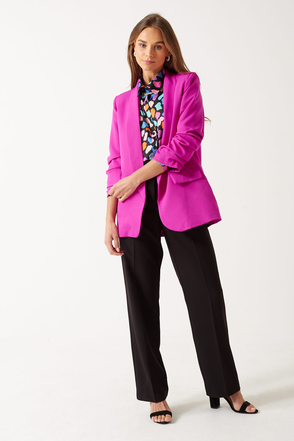 https://www.iclothing.com/media/catalog/product/c/h/chantel_ruched_sleeve_blazer_in_magenta-3.jpg
