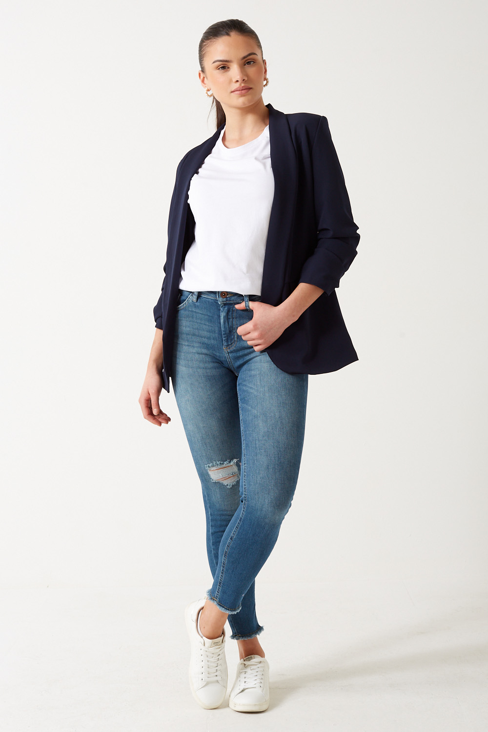 https://www.iclothing.com/media/catalog/product/c/h/chantel_ruched_sleeve_blazer_in_navy-3.jpg