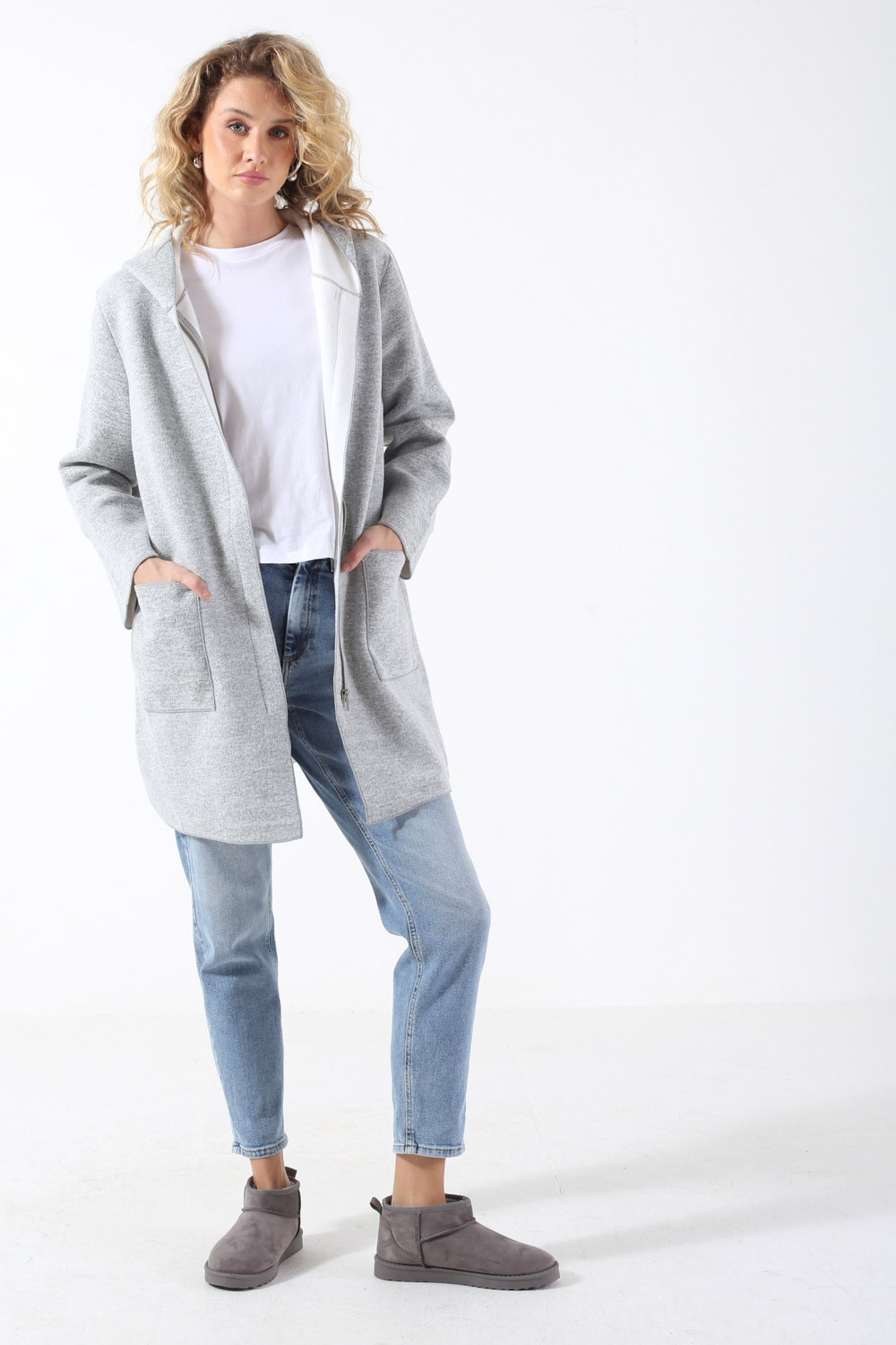 https://www.iclothing.com/media/catalog/product/c/o/co508734-grey-180.jpg
