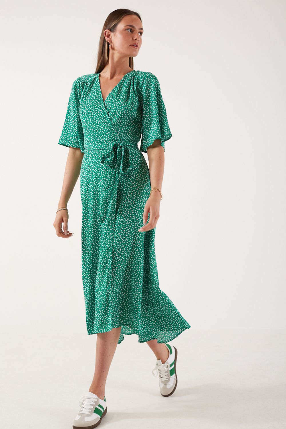 https://www.iclothing.com/media/catalog/product/d/1/d167621-green-209.jpg