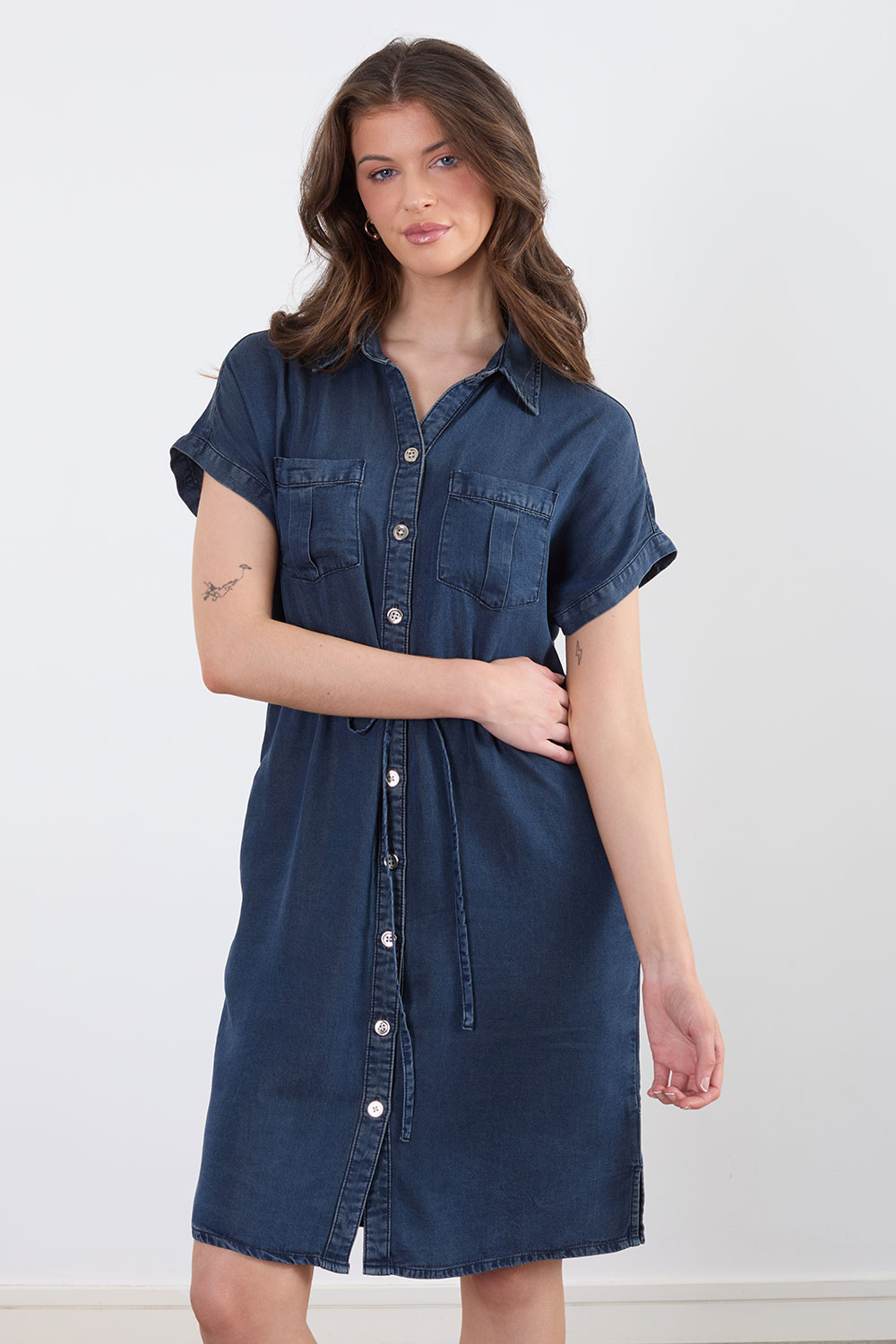 https://www.iclothing.com/media/catalog/product/d/5/d516724-navy-684.jpg